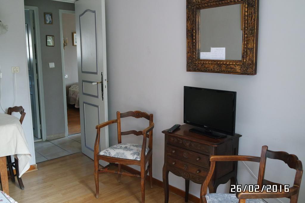 Mas Grimaud - Gite- Et D'hotes Familiales Bed & Breakfast