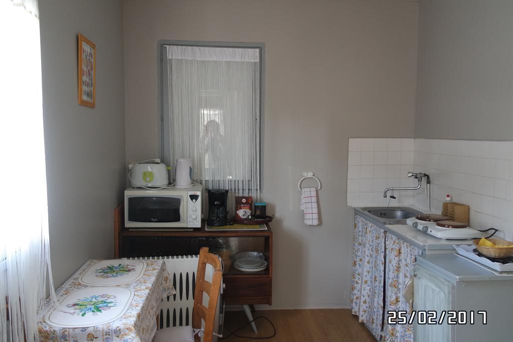 Mas Grimaud - Gite- Et D'hotes Familiales Bed & Breakfast Eygalières