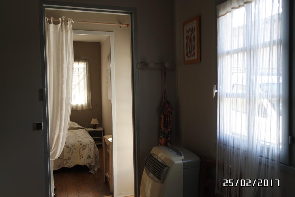 Bed & Breakfast Mas Grimaud - Gite- Et D'hotes Familiales *
