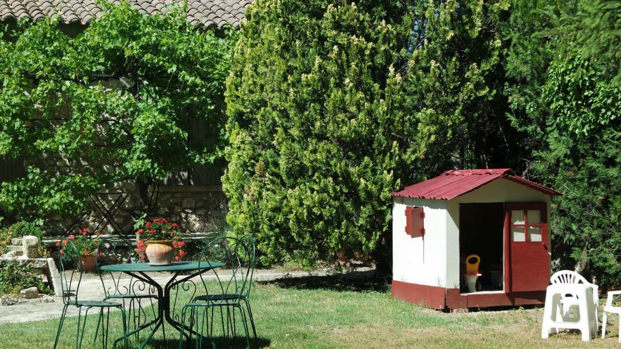 Mas Grimaud - Gite- Et D'hotes Familiales *