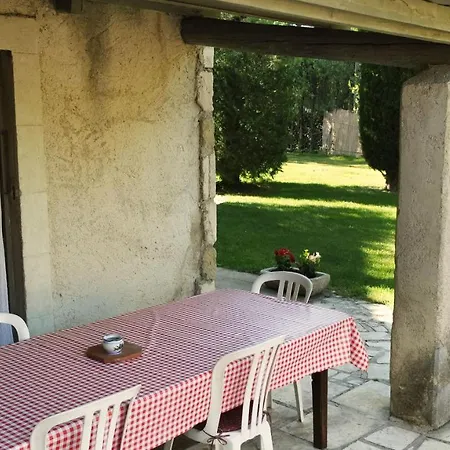 Mas Grimaud - Gite- Studio Et Chambres D'Hotes Familiales Eygalieres  Exterior photo