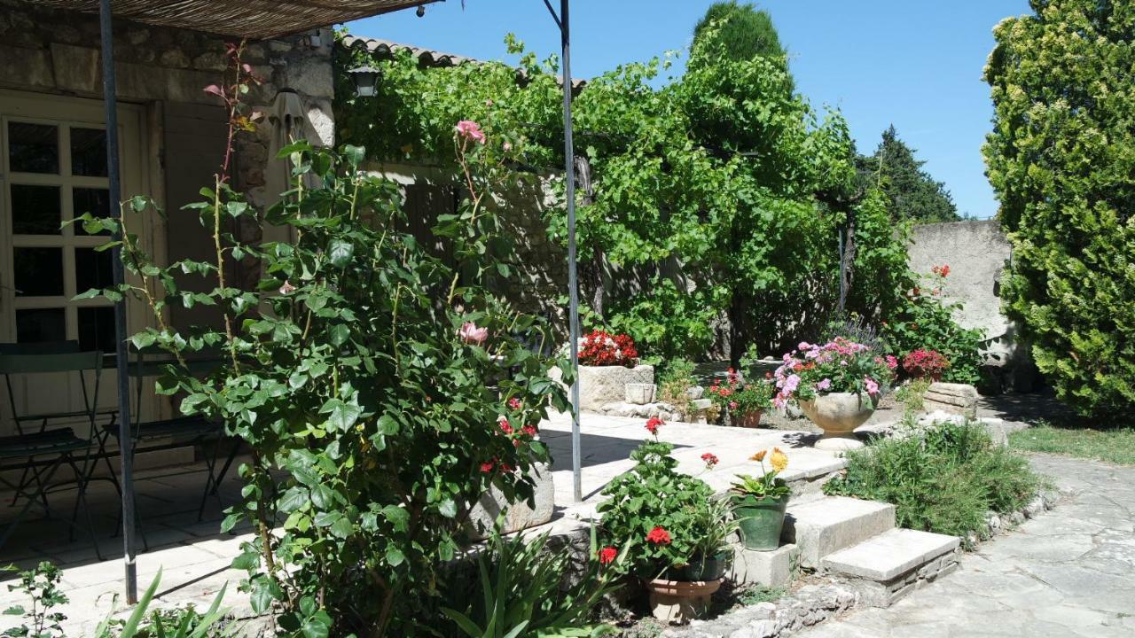 Mas Grimaud - Gite- Et D'hotes Familiales Bed & Breakfast